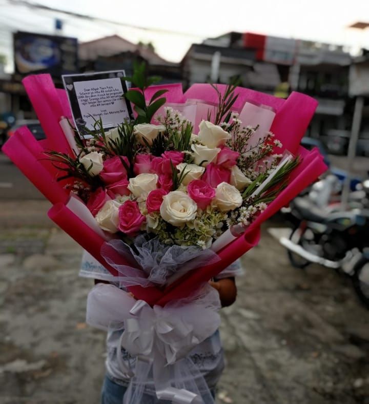 Karangan bunga tangan